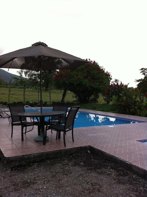 Hotel Villas Vista Arenal Ла Фортуна Экстерьер фото