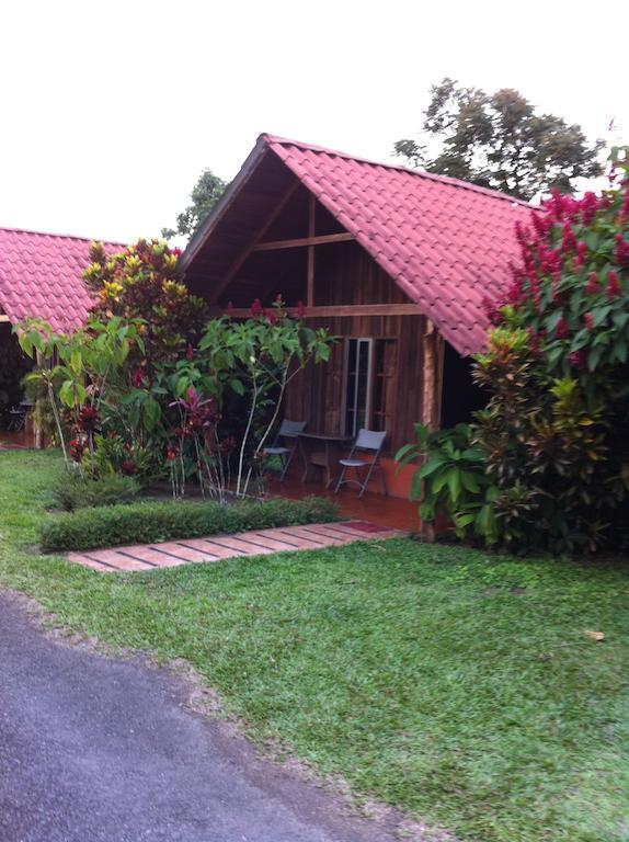 Hotel Villas Vista Arenal Ла Фортуна Экстерьер фото