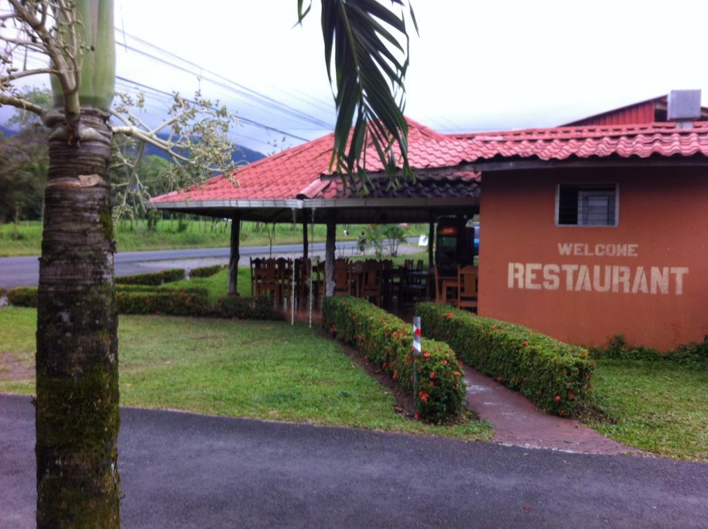 Hotel Villas Vista Arenal Ла Фортуна Экстерьер фото